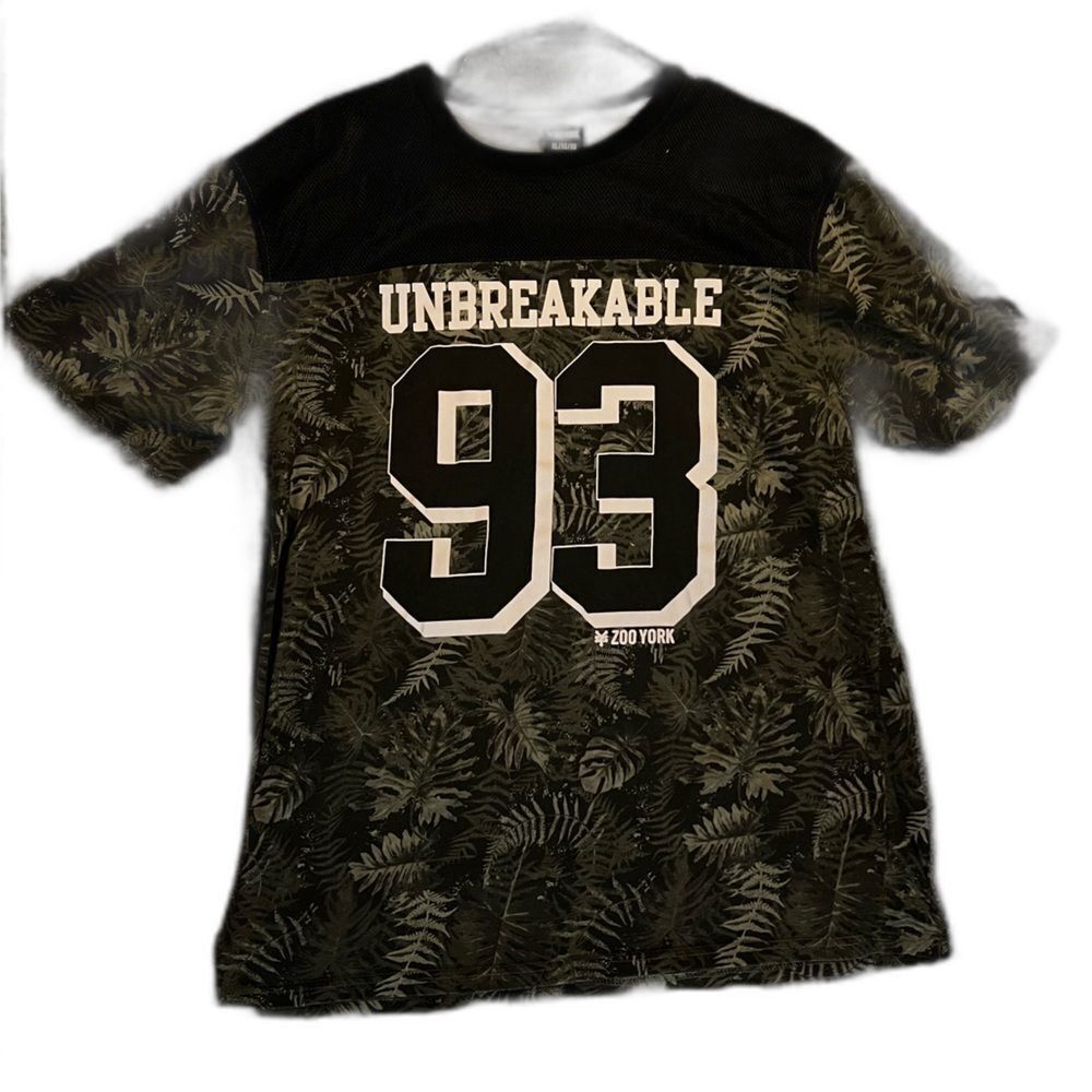 Zoo York "Unbreakable" Green Floral Tee Size XL